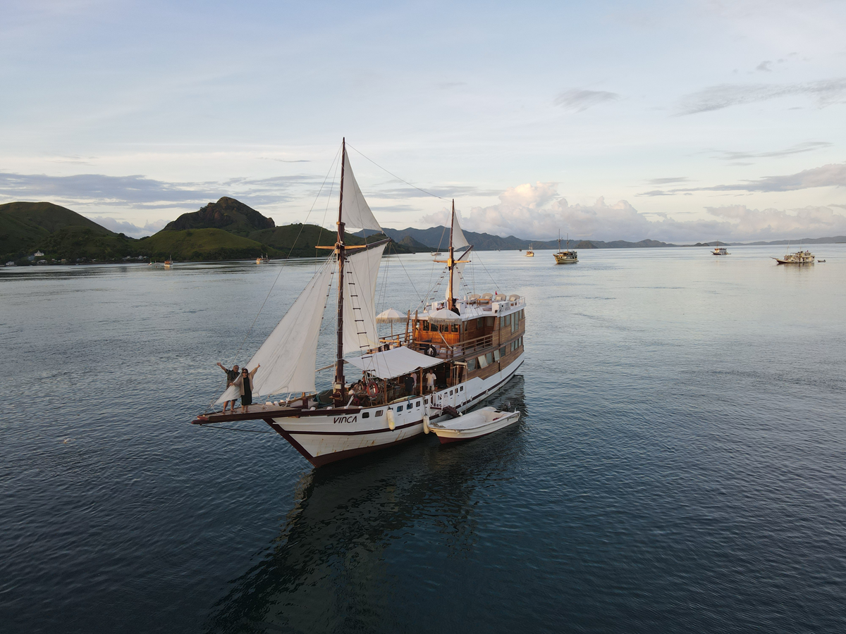 komodo adventure 4 days