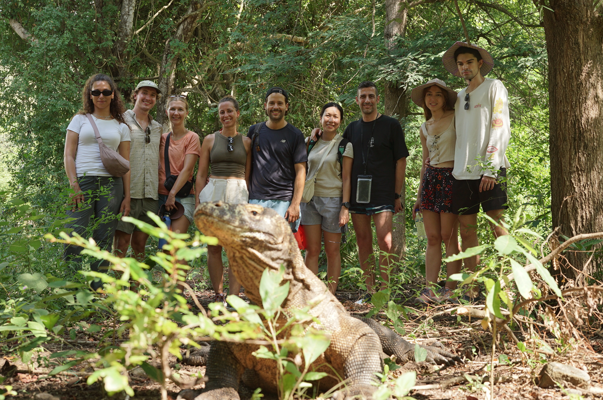 komodo 2 days trip