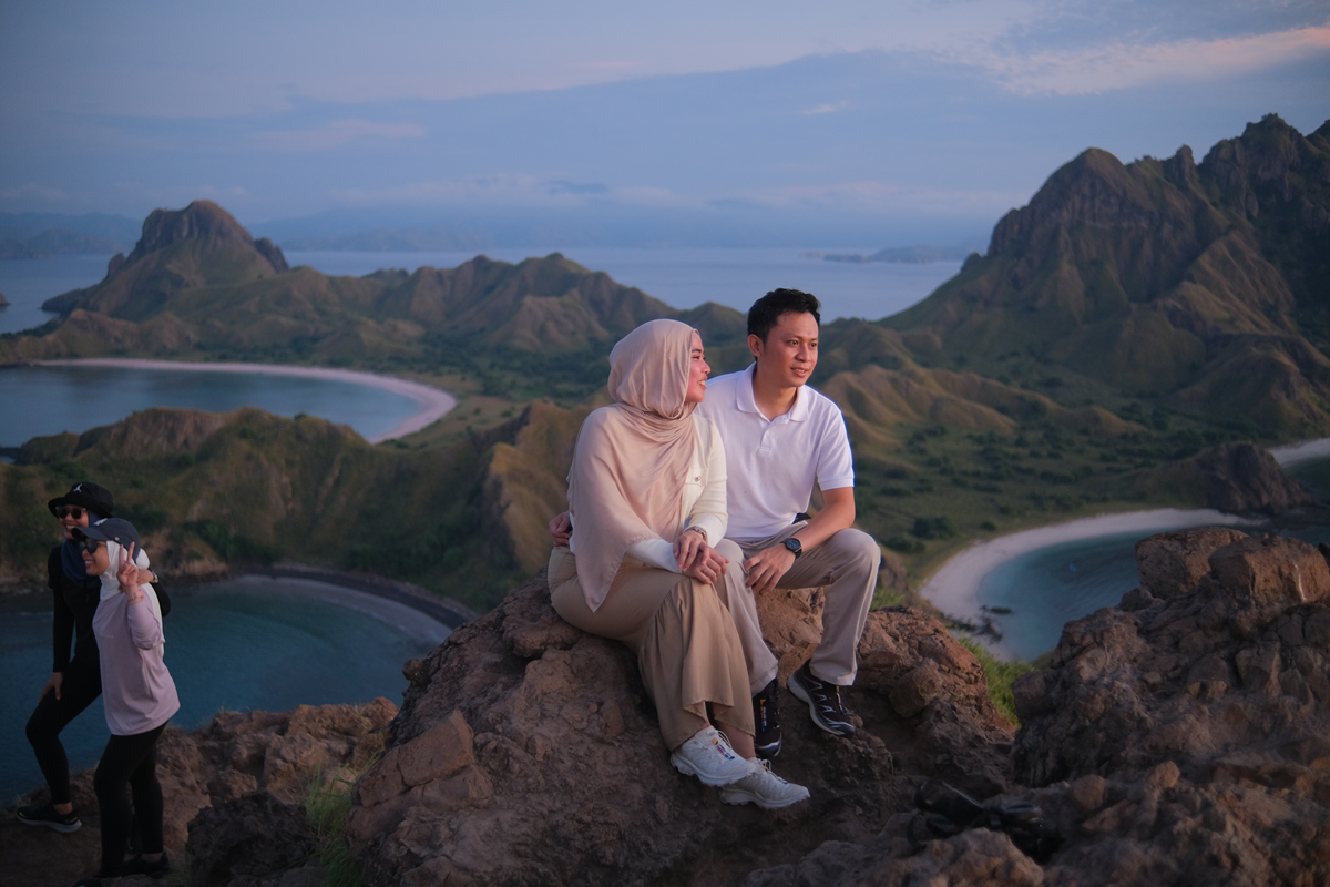 shared komodo 4 days